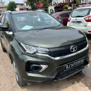 Tata Nexon XMs